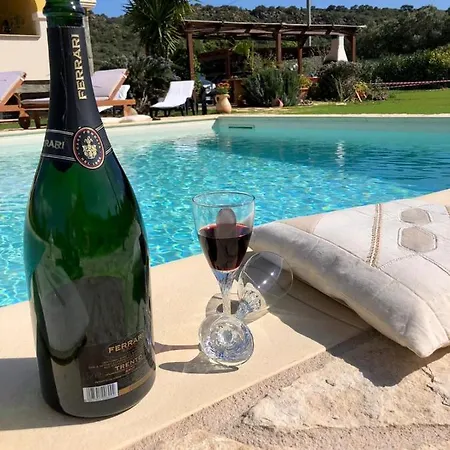 Saige , Piscina Con Idromassaggio Villa *