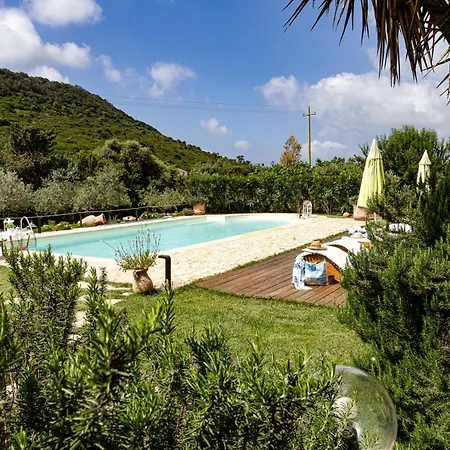 Saige , Piscina Con Idromassaggio Alghero