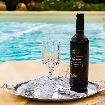 Villa Saige , Piscina Con Idromassaggio