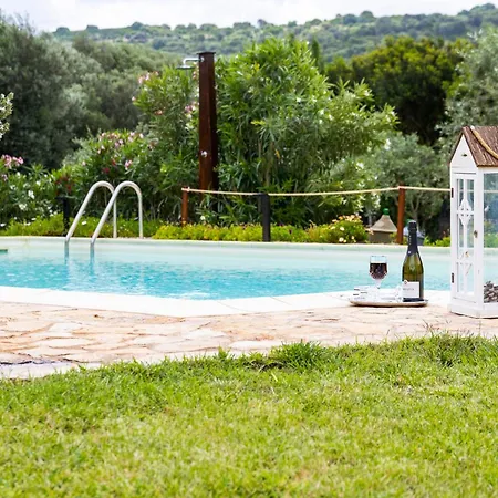 Villa Saige , Piscina Con Idromassaggio Alghero